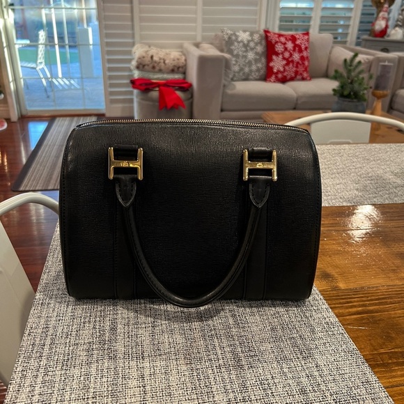 MCM Saffiano Leather Boston Bag Made in Korea - Picture 2 of 16